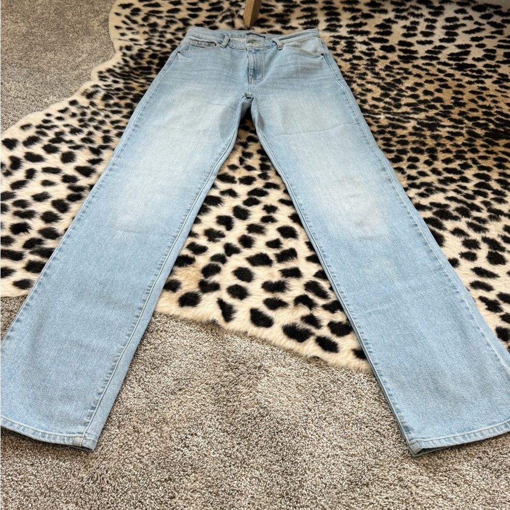 FashionNova 90s Light Blue Denim Jeans